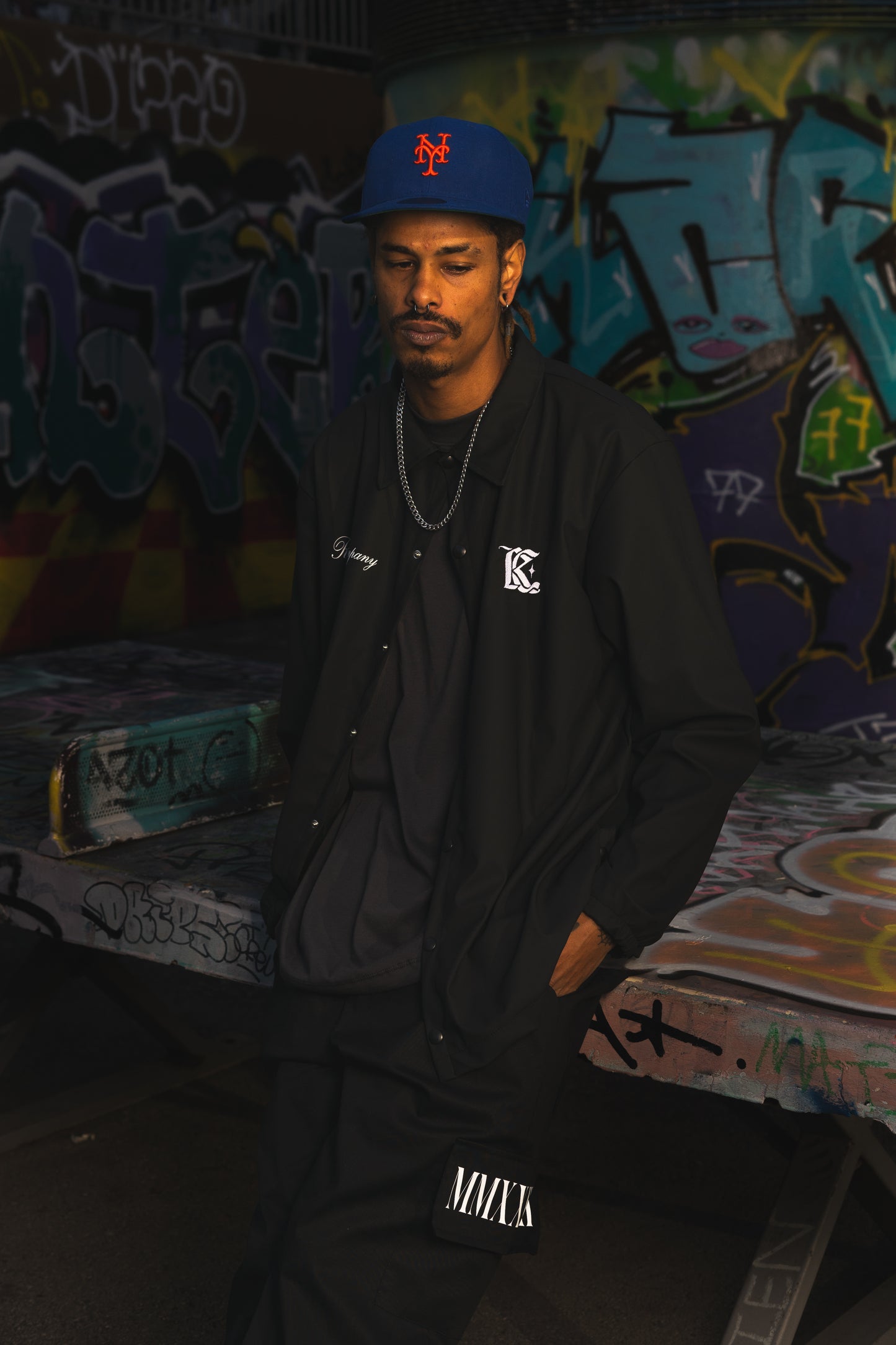 BLACKOUT JACKET