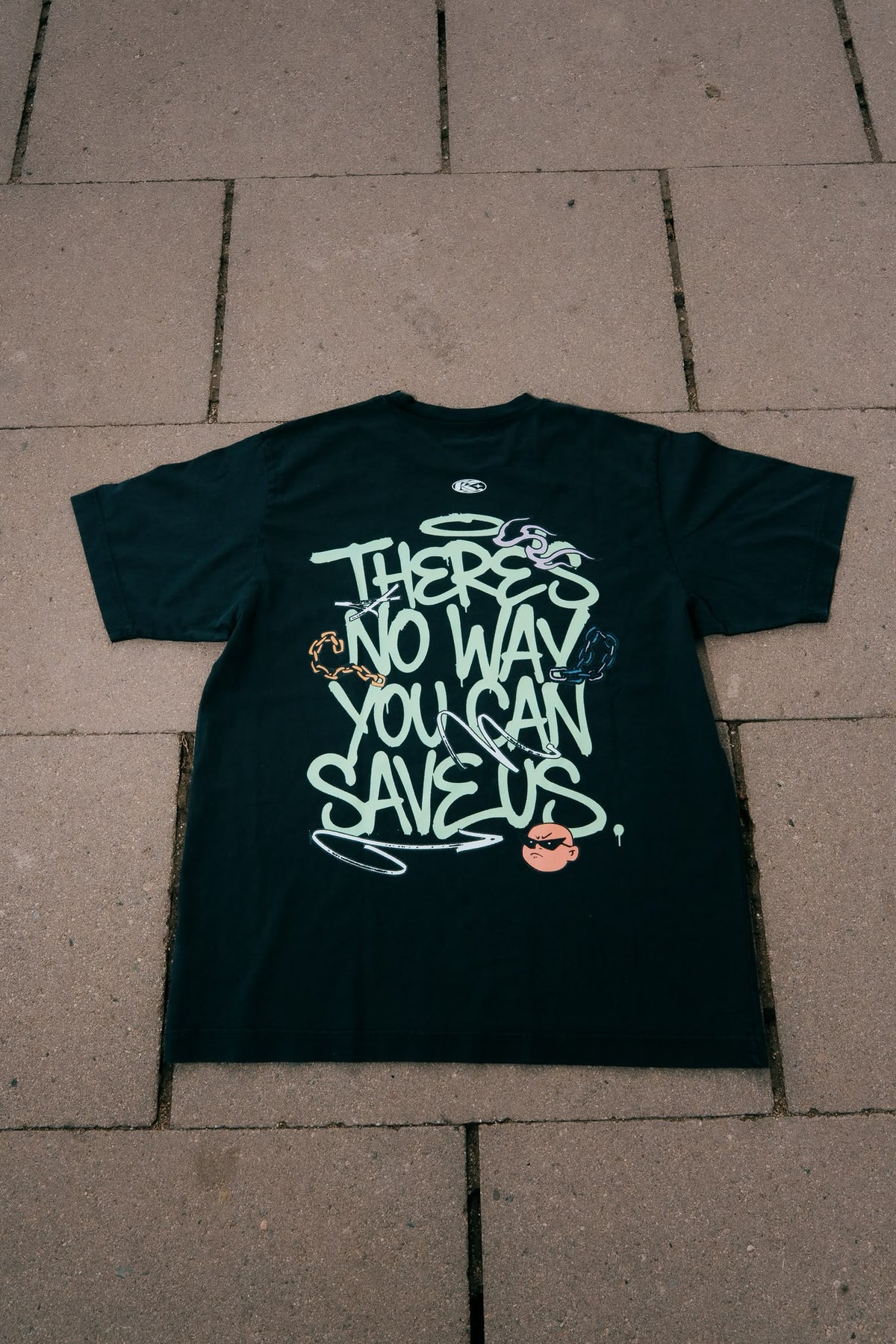 BAD KIDS ON THE BEACH BLACK TEE