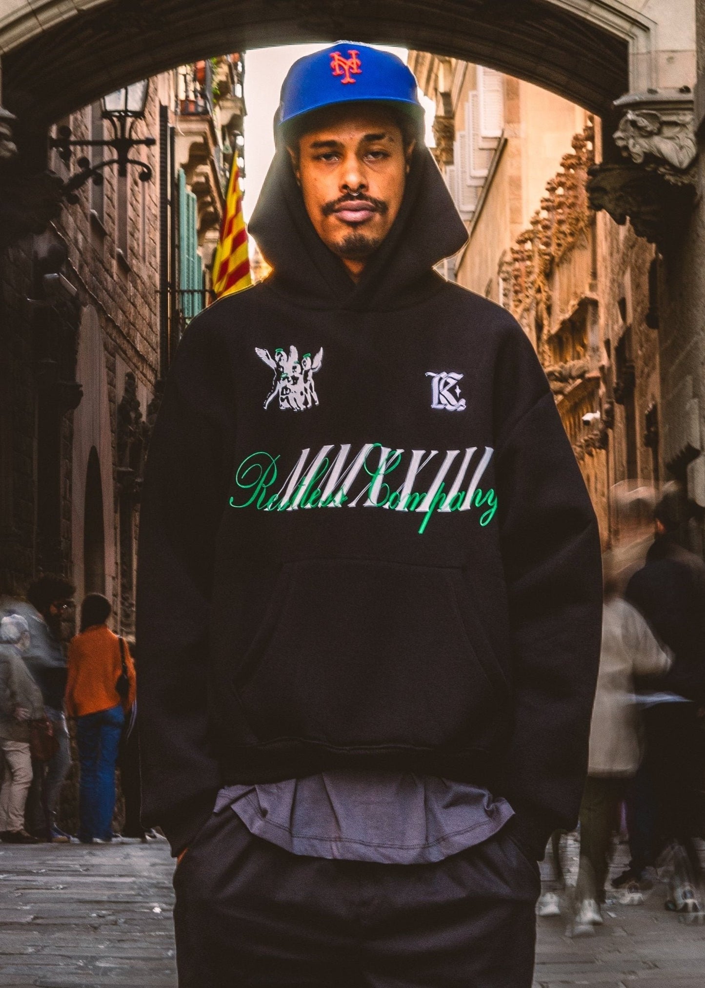 DRAGON HOODIE BLACK