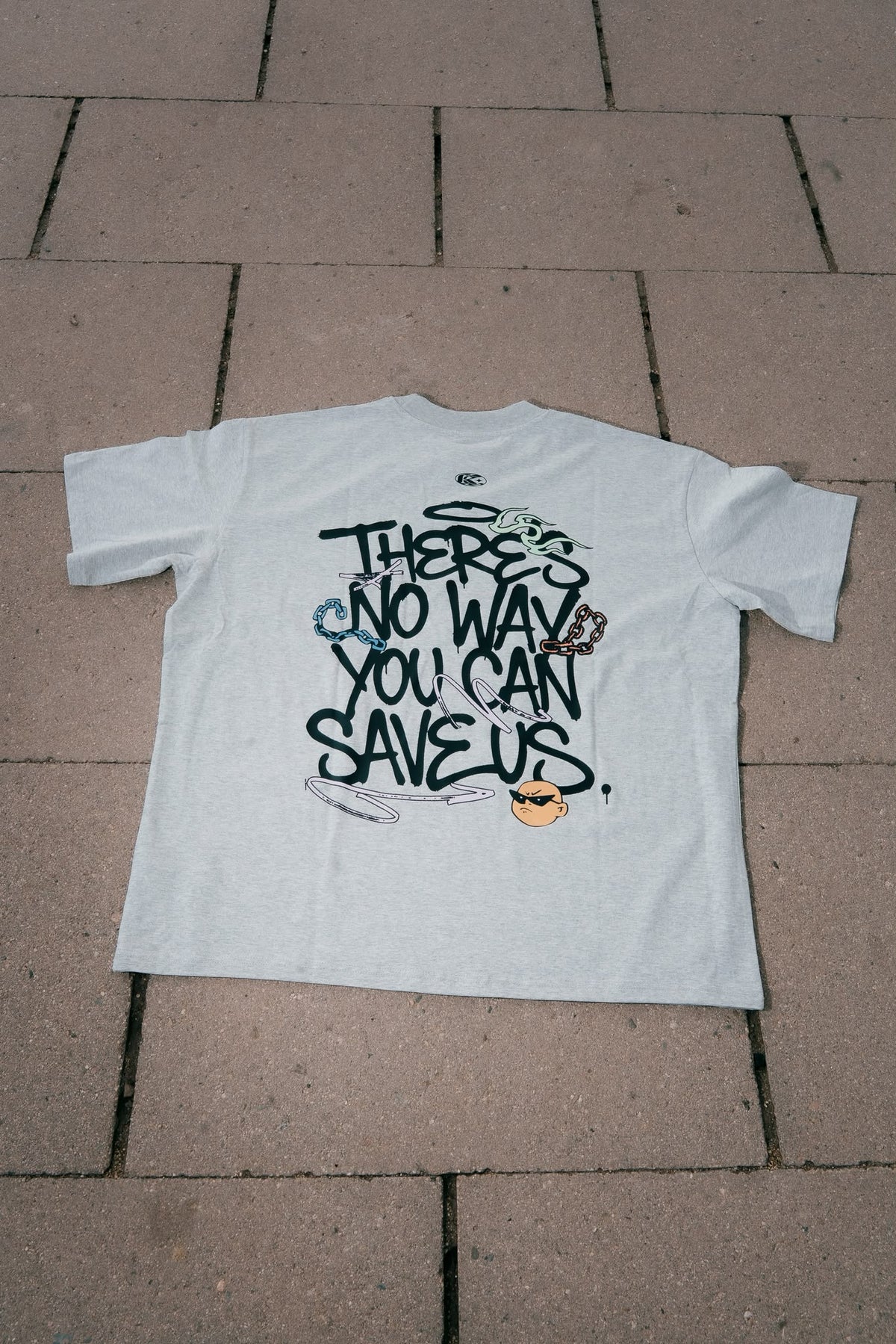 BAD KIDS ON THE BEACH GREY TEE